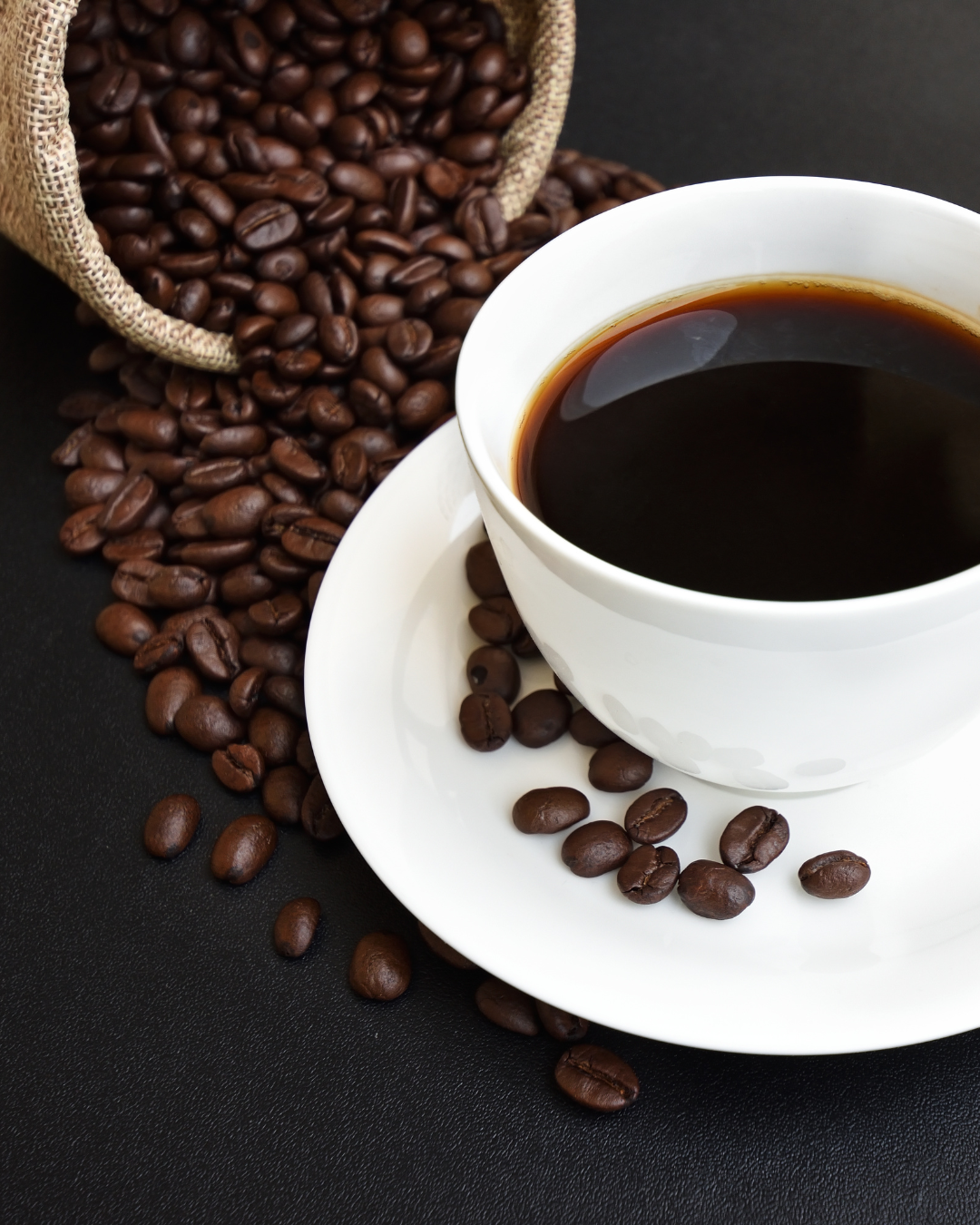 How Caffeine Impacts Hormones: Understanding the Relationship Between Coffee, Energy Drinks, Stress Hormones, and Hormonal Balance